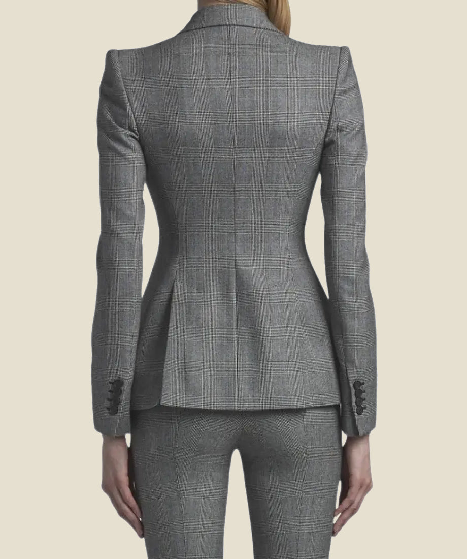 Yellowstone Beth Dutton Grey Blazer – Season 05