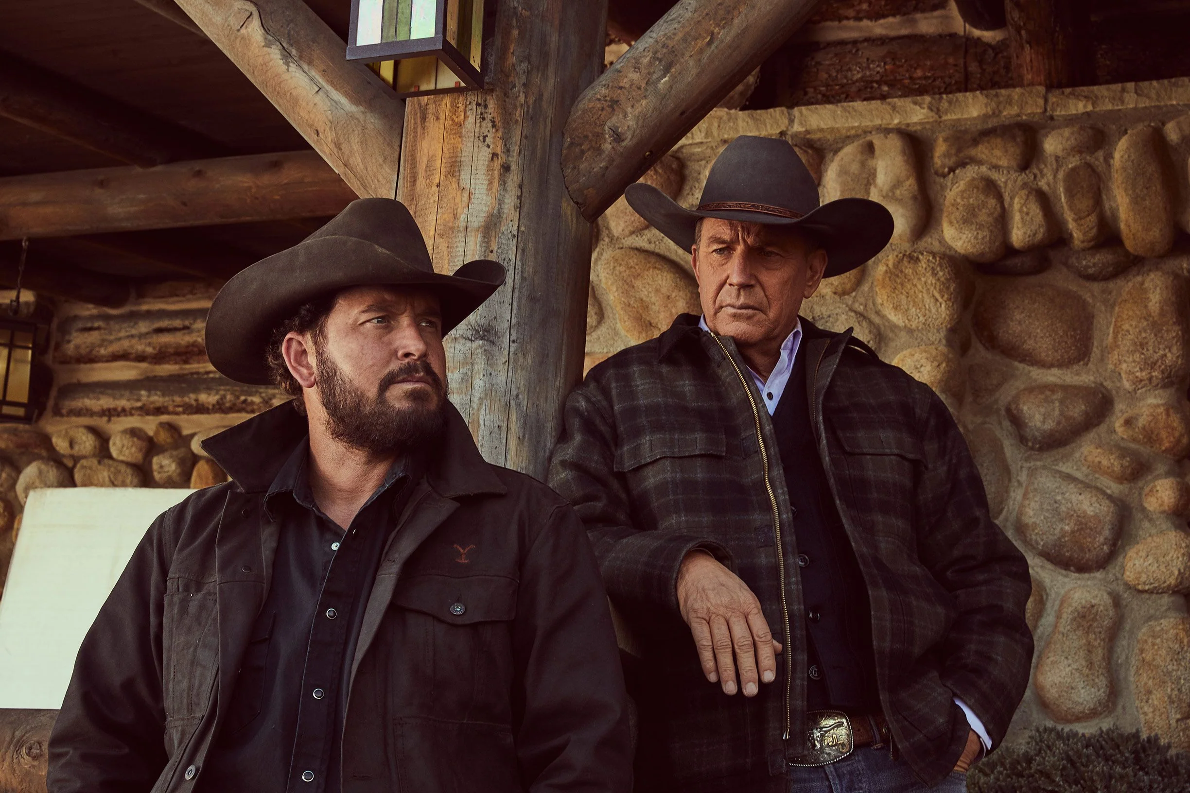 John Dutton Classic Plaid Pattern Jacket from Yellowstone Season 2