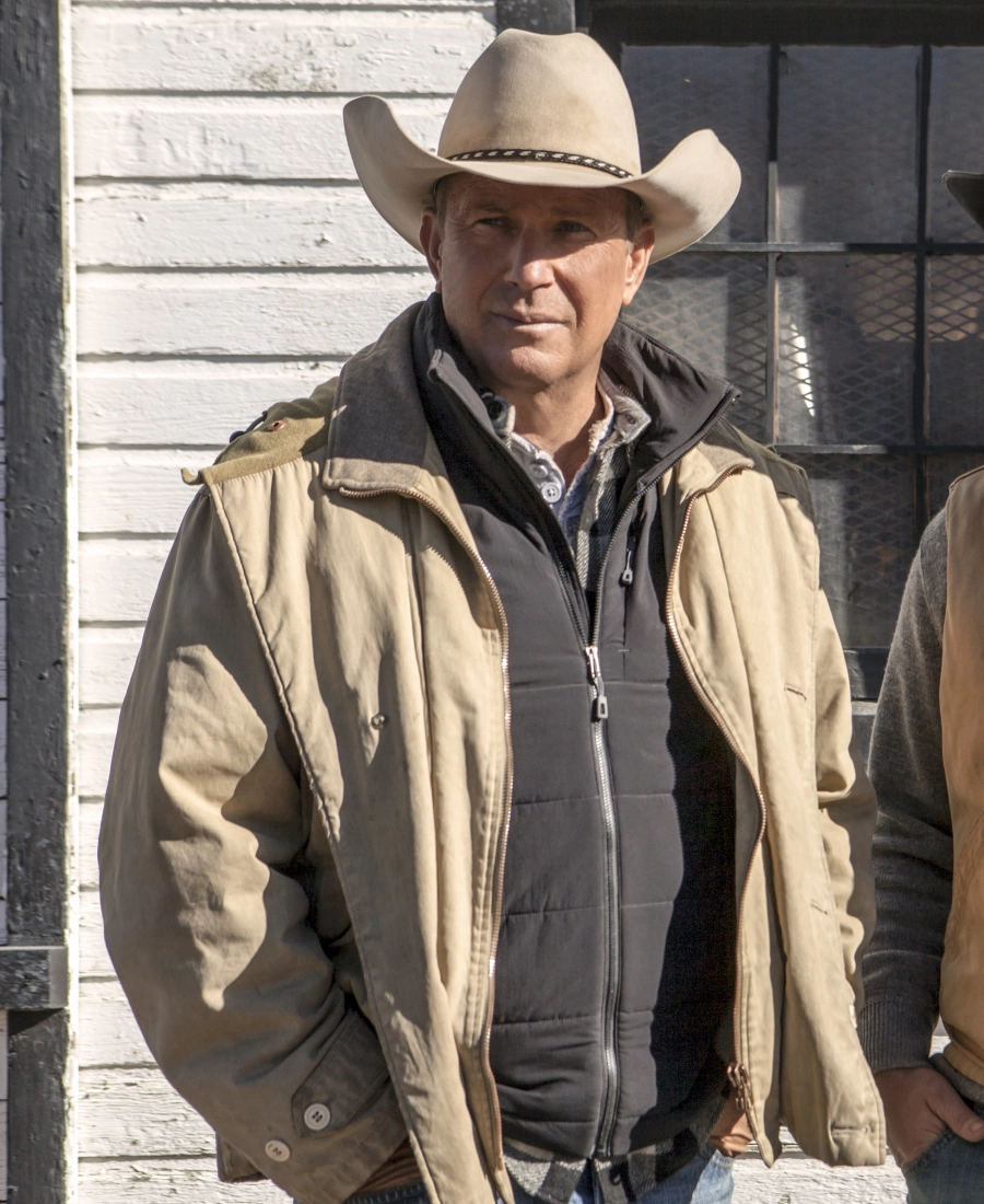 Yellowstone John Dutton Beige Cotton Jacket wearing a beige cowboy hat..