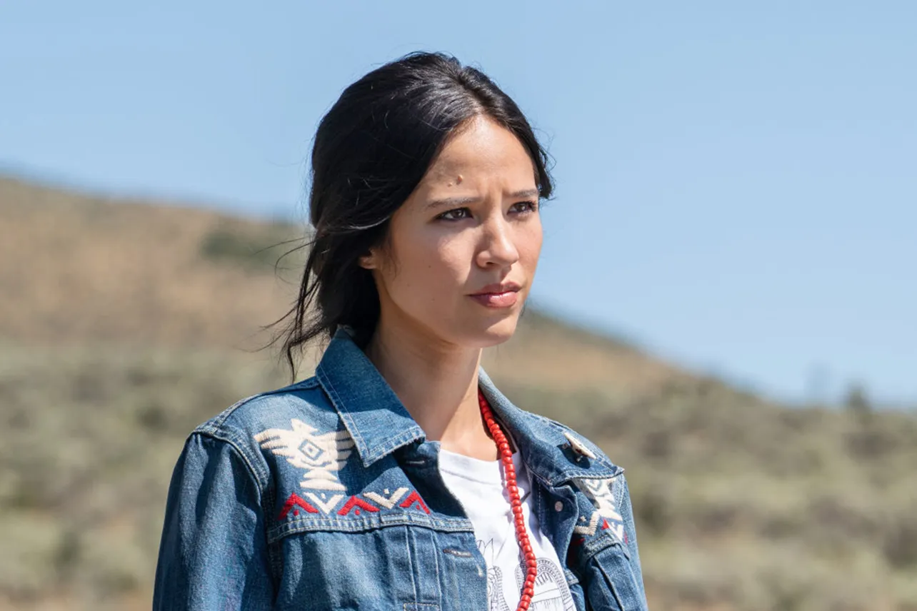 Kelsey Asbille yellowstone Monica Dutton Wear A Blue Denim Jacket